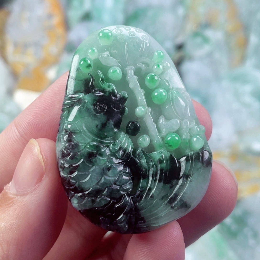 翡翠未镶嵌吊坠(不含链)