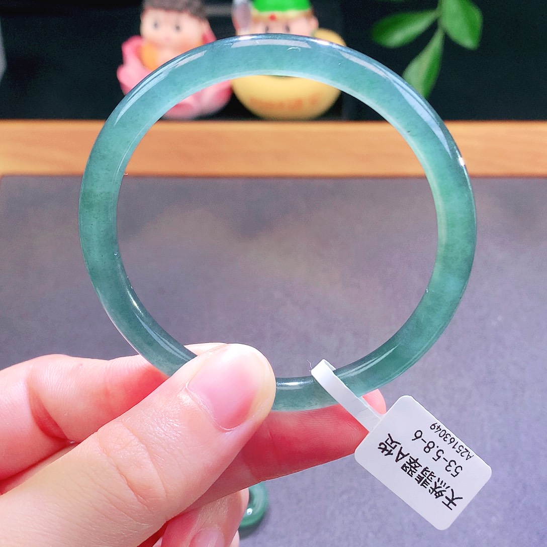 翡翠未镶嵌手镯天然翡翠