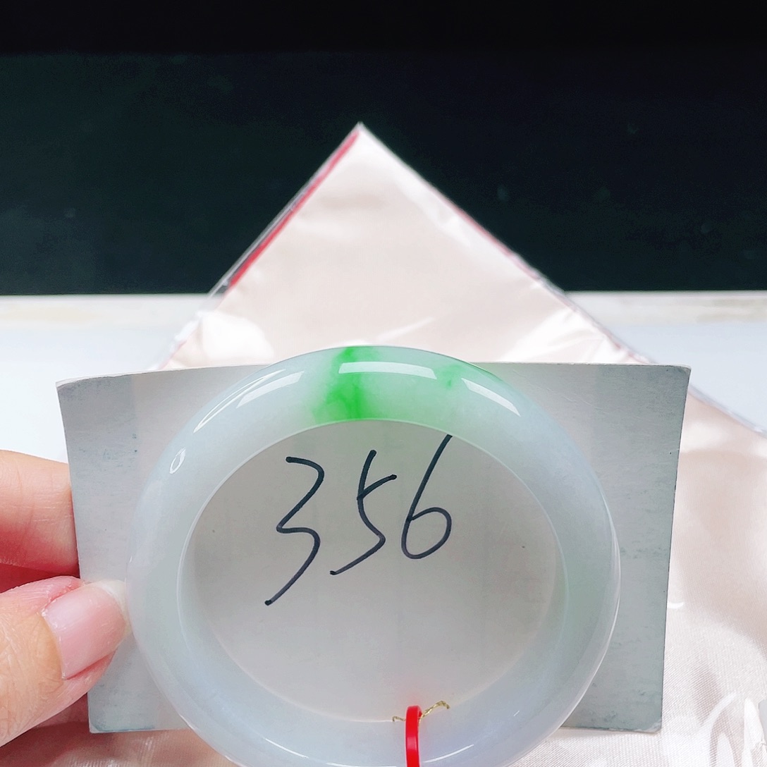 翡翠未镶嵌手镯缅甸翡翠53+