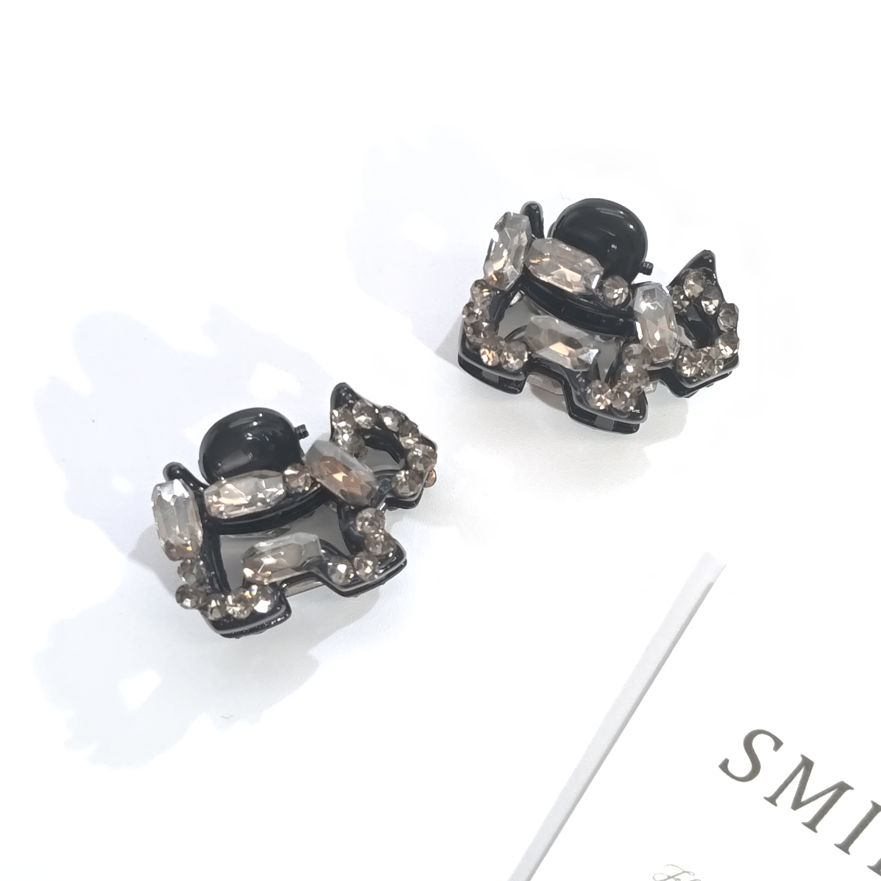 F40高级时尚闪闪可爱小狗个性发夹