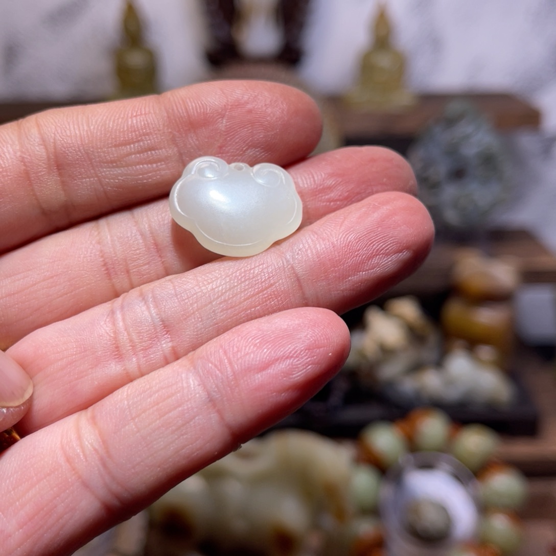 和田玉挂件未镶嵌