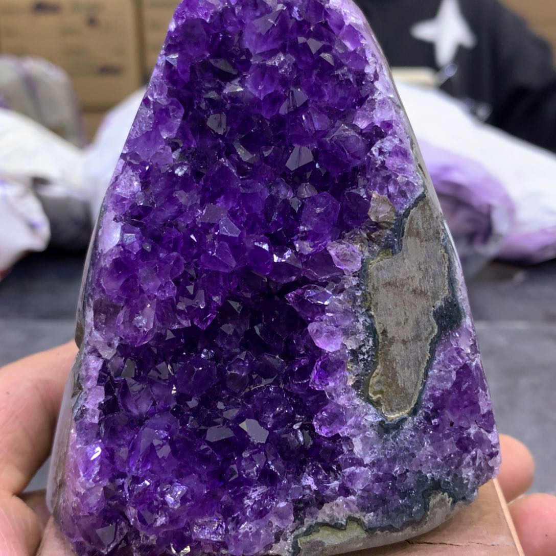 水晶摆件未镶嵌紫晶172