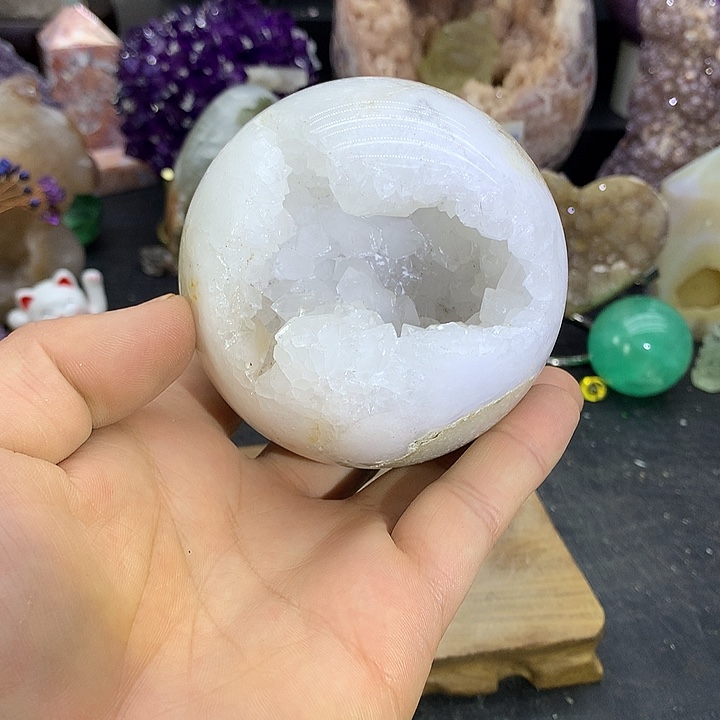 水晶大型摆件（非配饰）未镶嵌