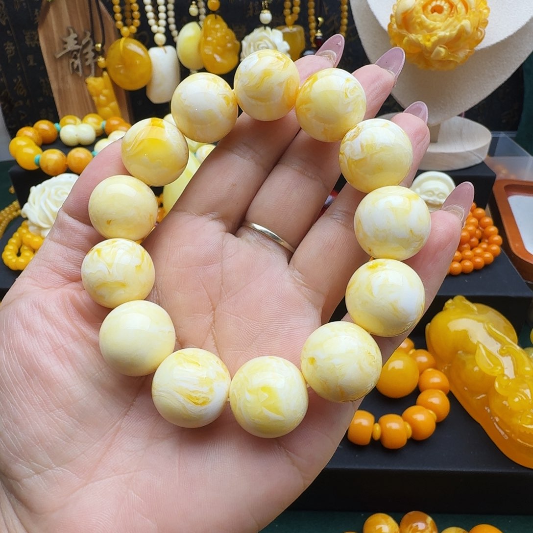 雀***鹰非金属18白蜜圈手串