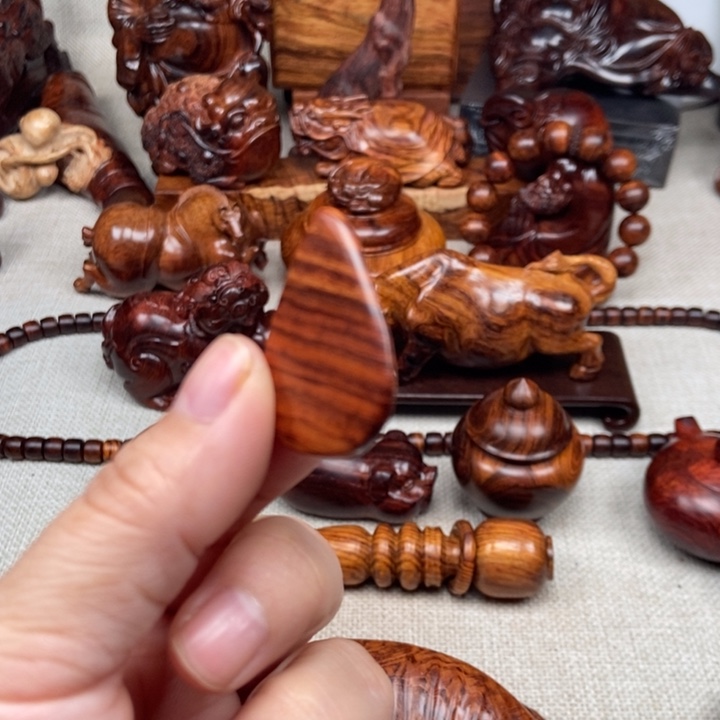 用***7把件黄花梨/降香黄檀