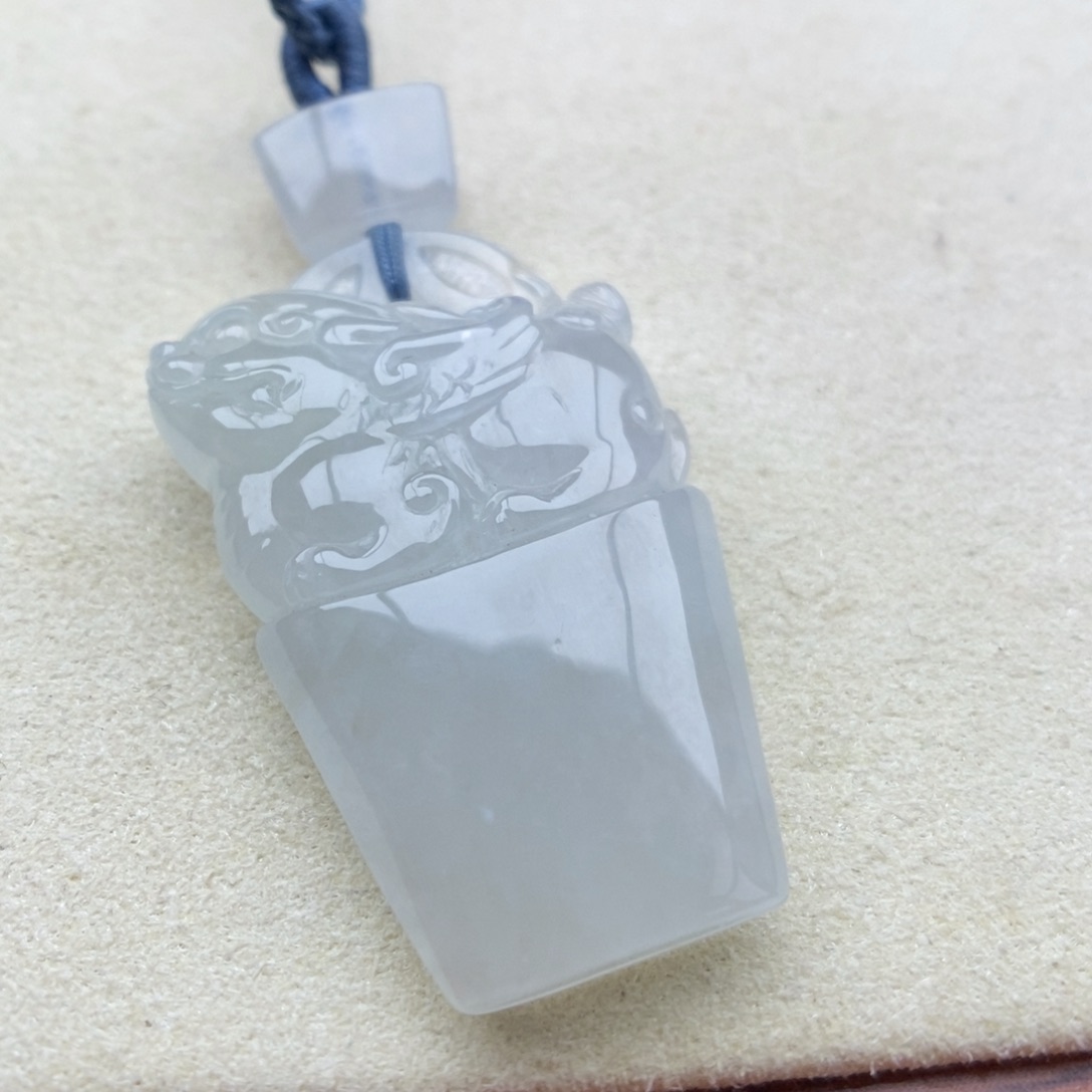 翡翠未镶嵌颈饰吊坠27