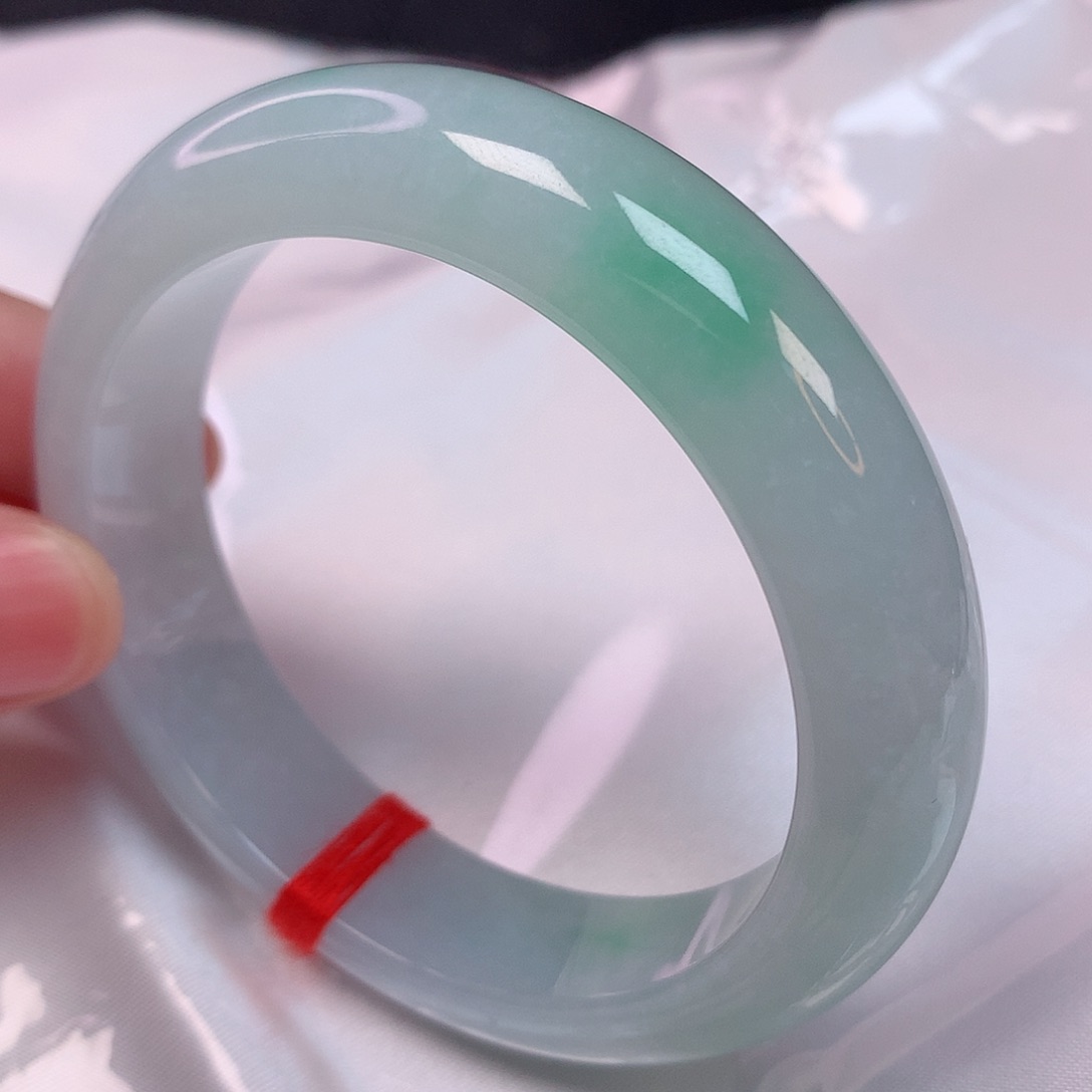 翡翠手镯未镶嵌54 翡翠手镯