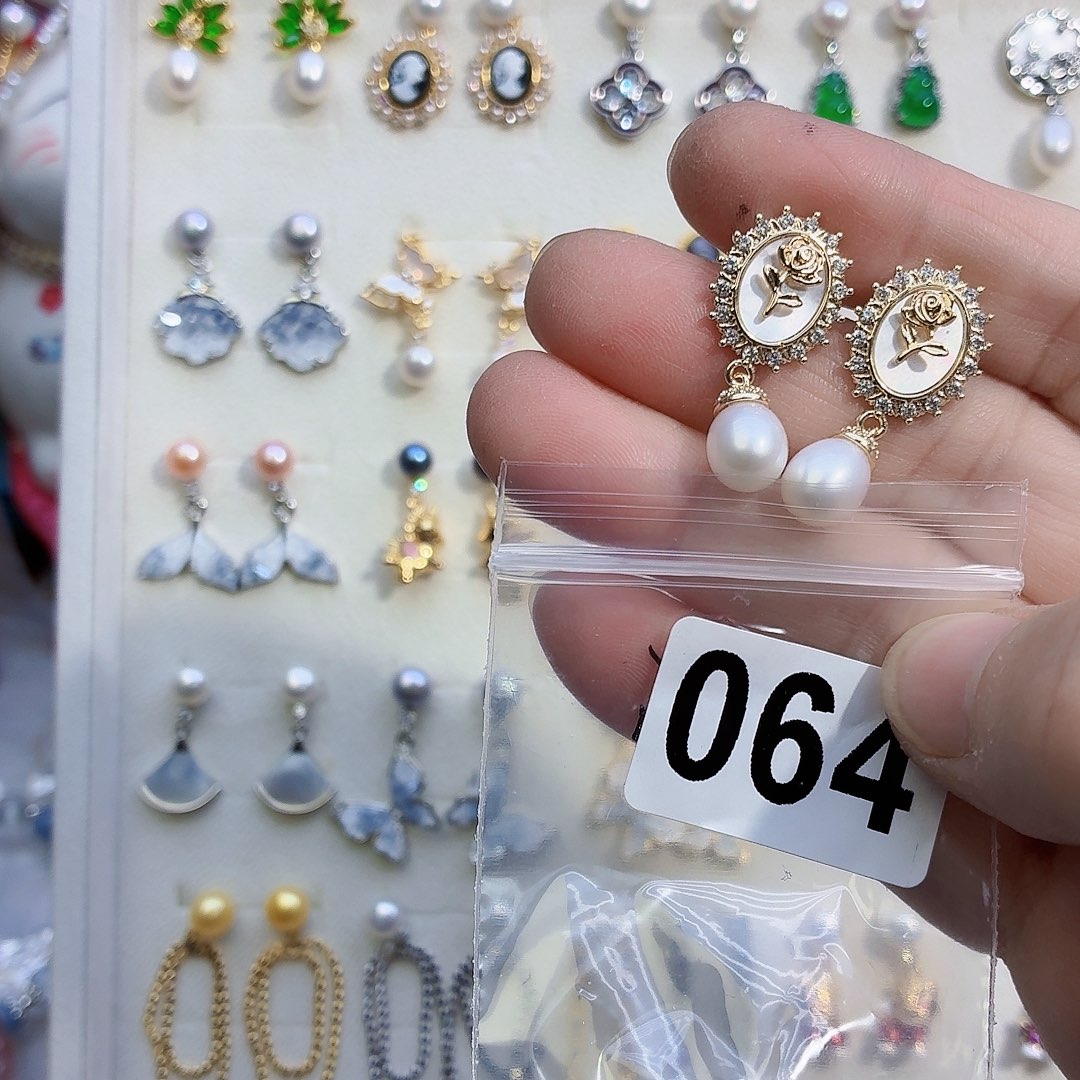 耳饰淡水珍珠合金