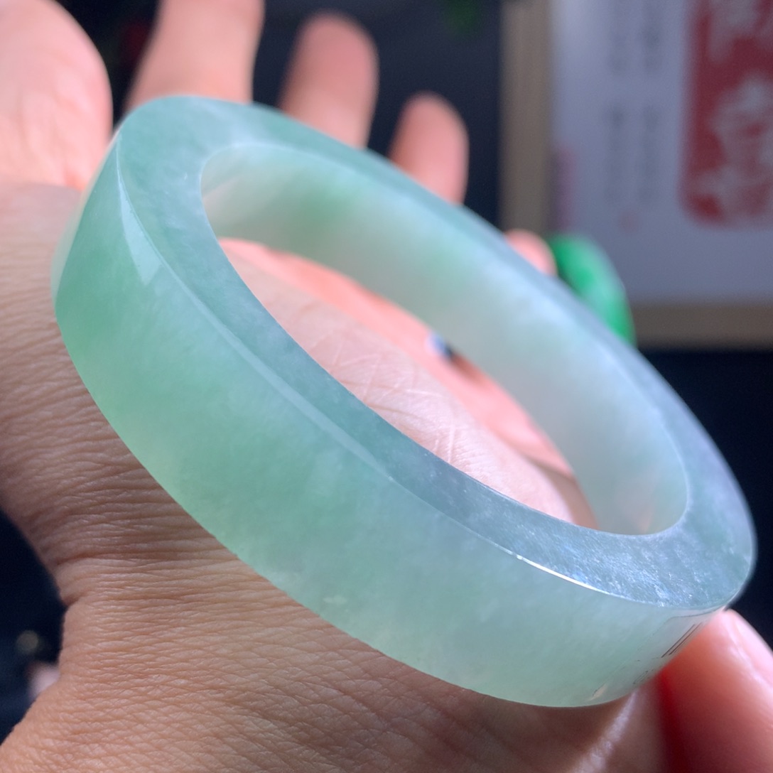 定制翡翠手镯未镶嵌