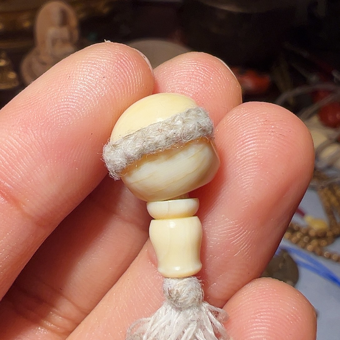 倔***卜非洲紫檀（红花梨）