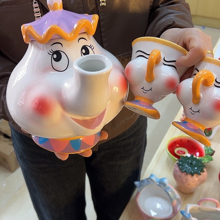摆件陶瓷等行业的产品出口
