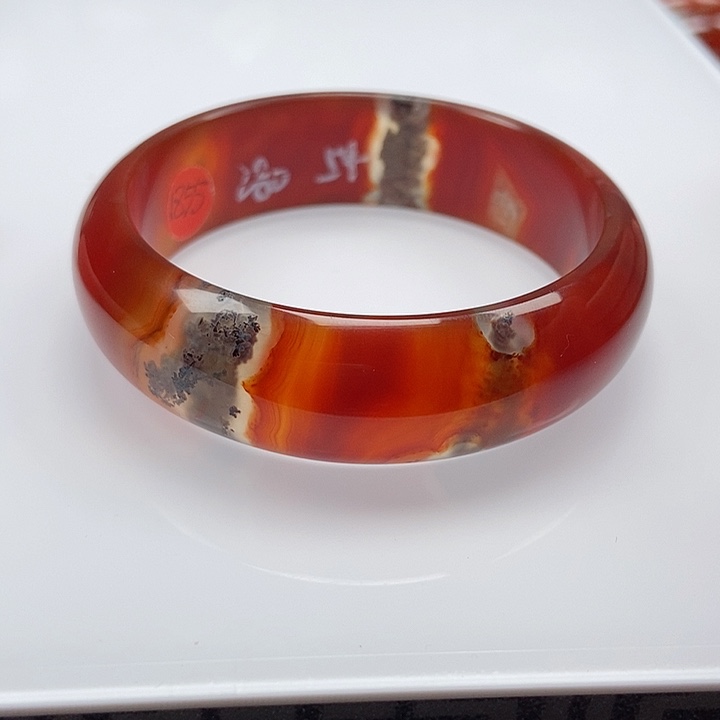 手镯玛瑙/玉髓未镶嵌