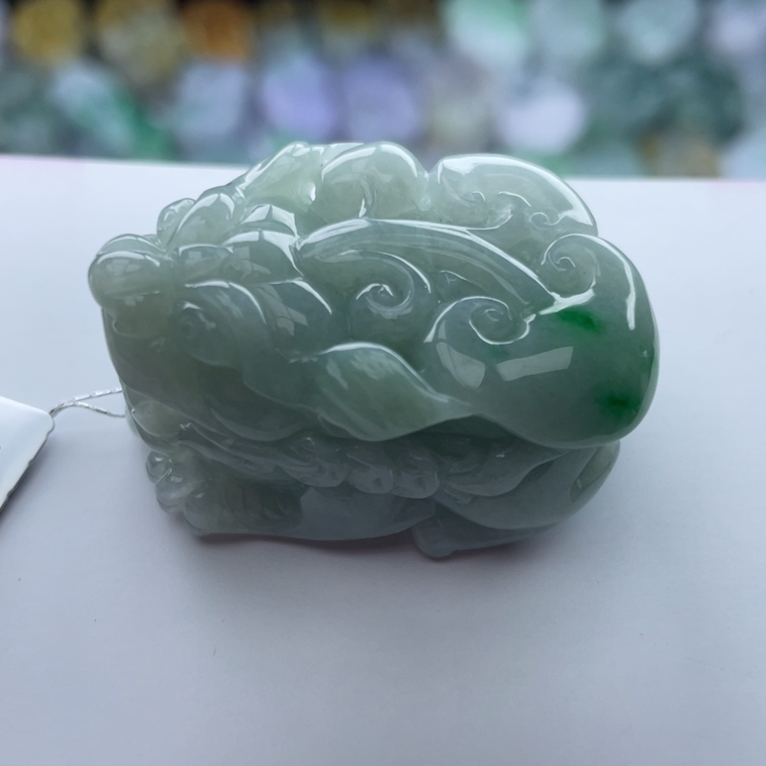 翡翠颈饰未镶嵌貔貅