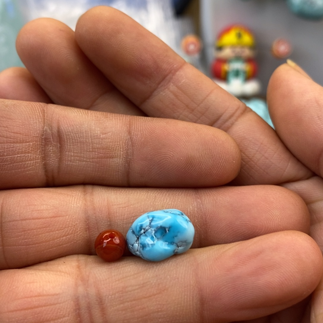 南红玛瑙未镶嵌珠宝奇石