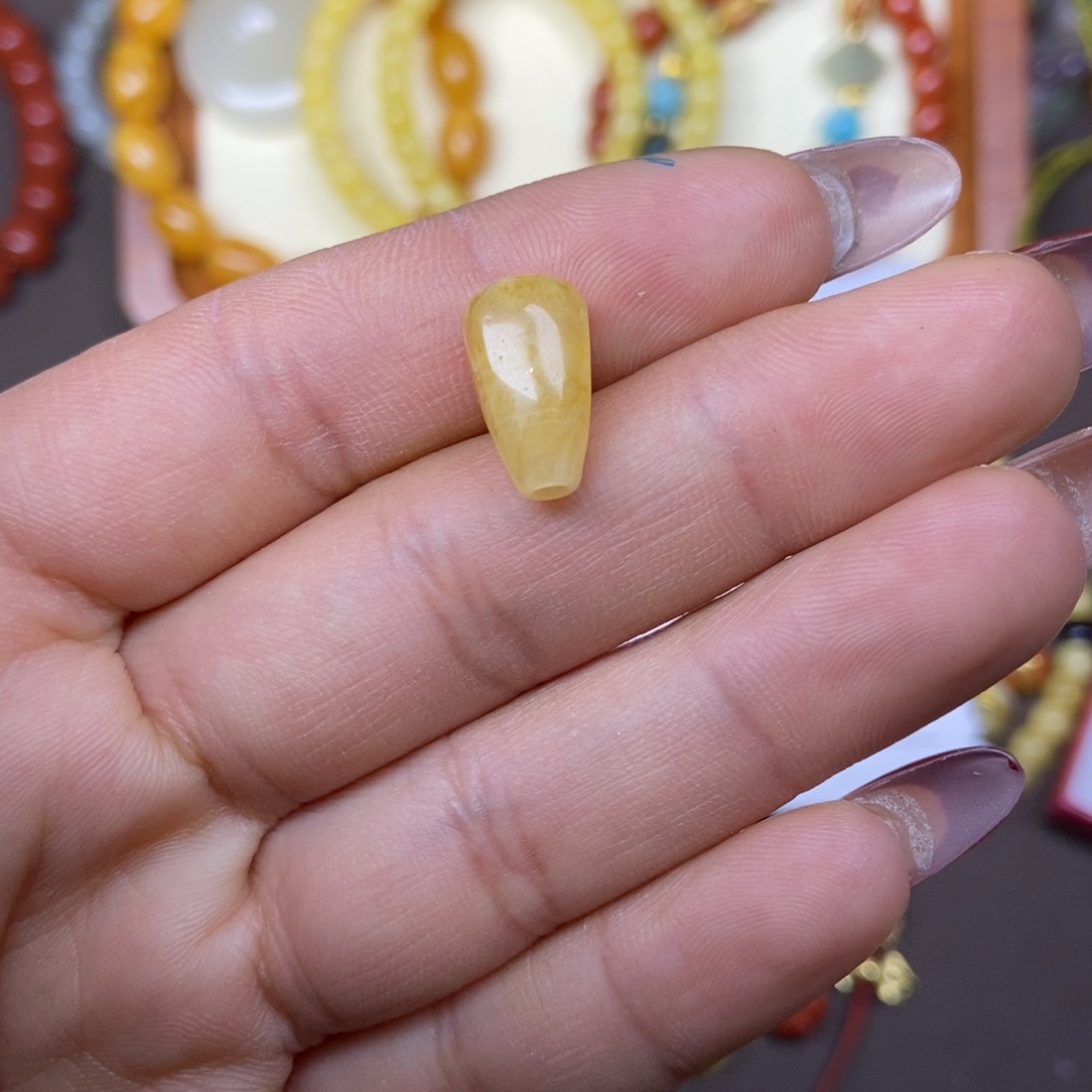 琥珀手链未镶嵌微瑕三三通卡8