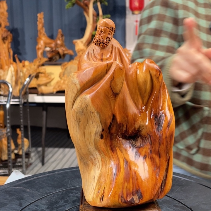 柏木（崖柏）随型摆件