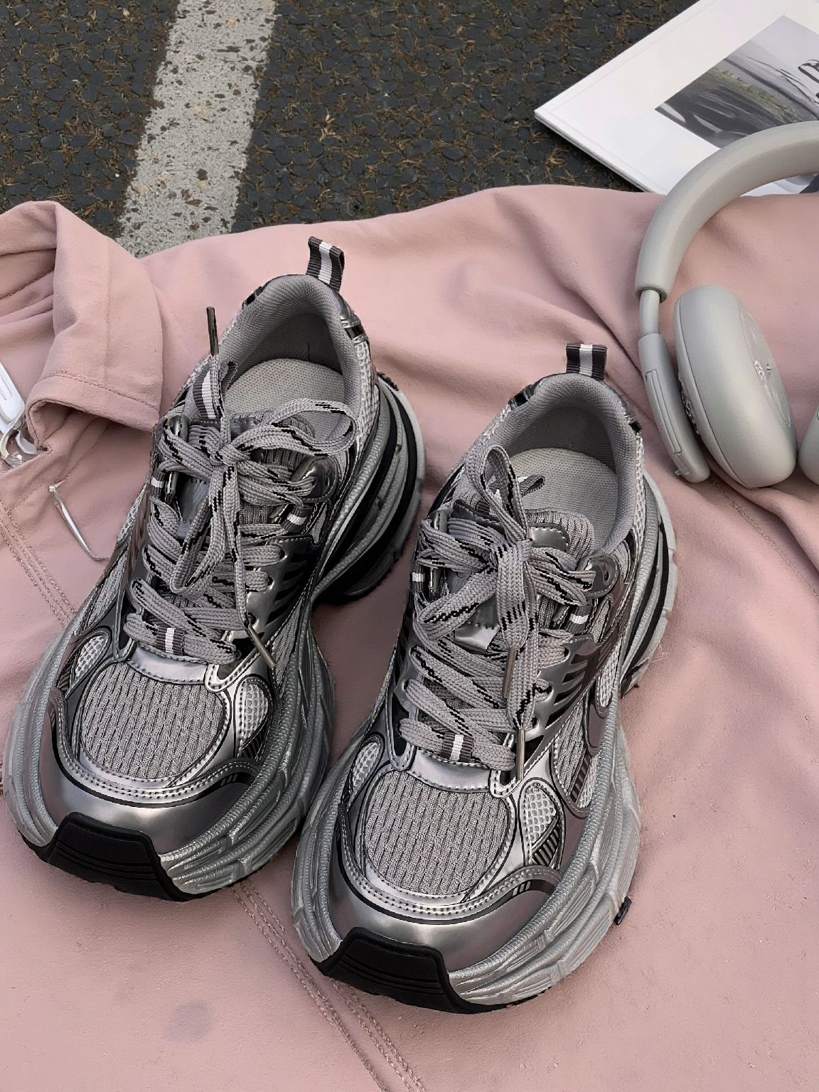 新款时尚运动休闲透气百搭老爹女鞋ins潮