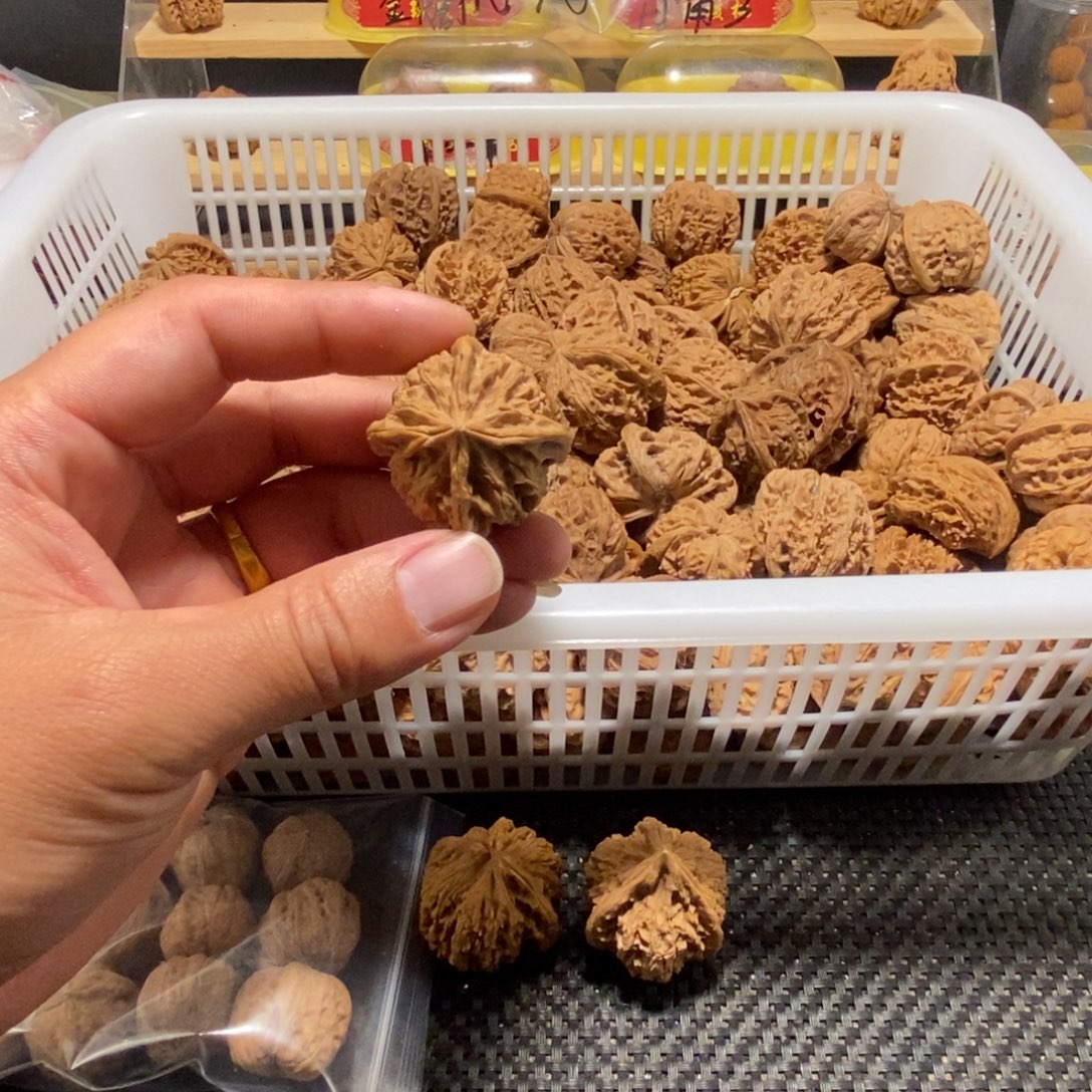 燃***坐核桃异形单只异形