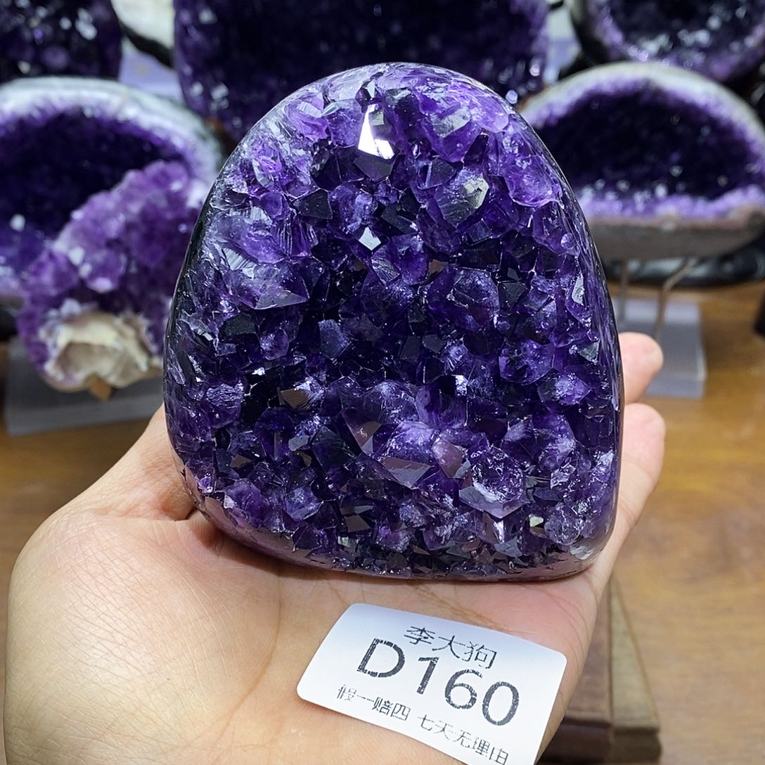 未镶嵌紫晶大型摆件（非配饰）