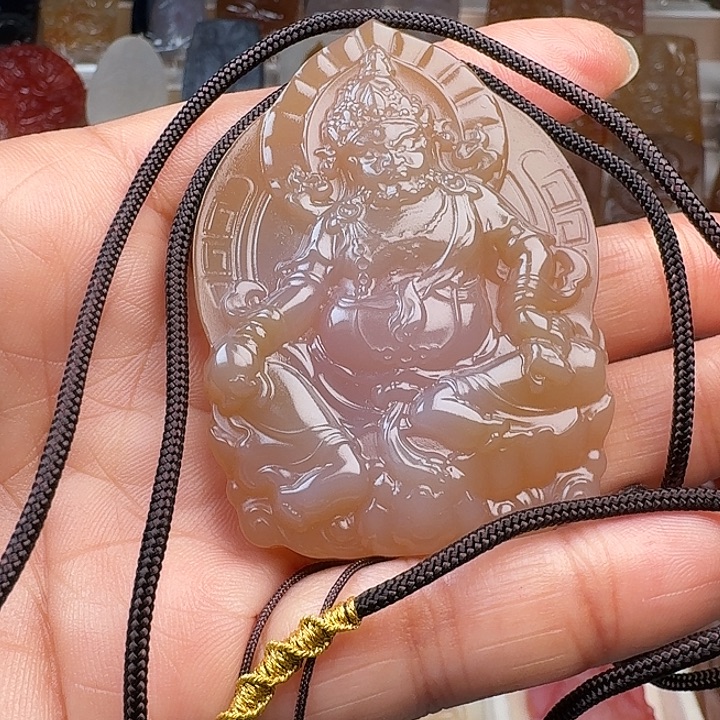 贵***店玛瑙/玉髓未镶嵌颈饰