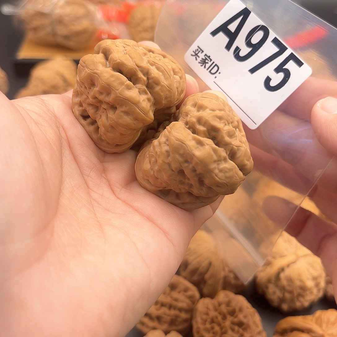 文玩核桃把件蛙蛙精品40肚42四开背
