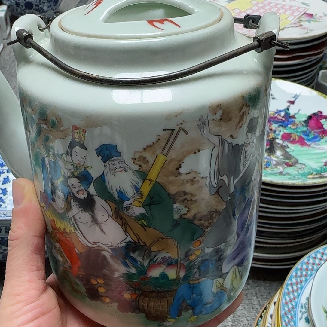 摆件瓷器的工艺技术水平