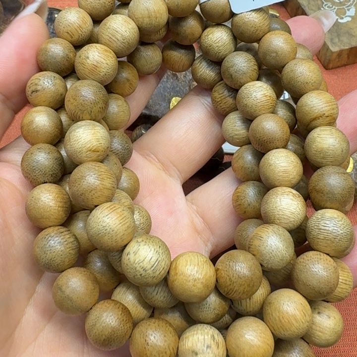 大叶紫檀（黑酸枝木类）
