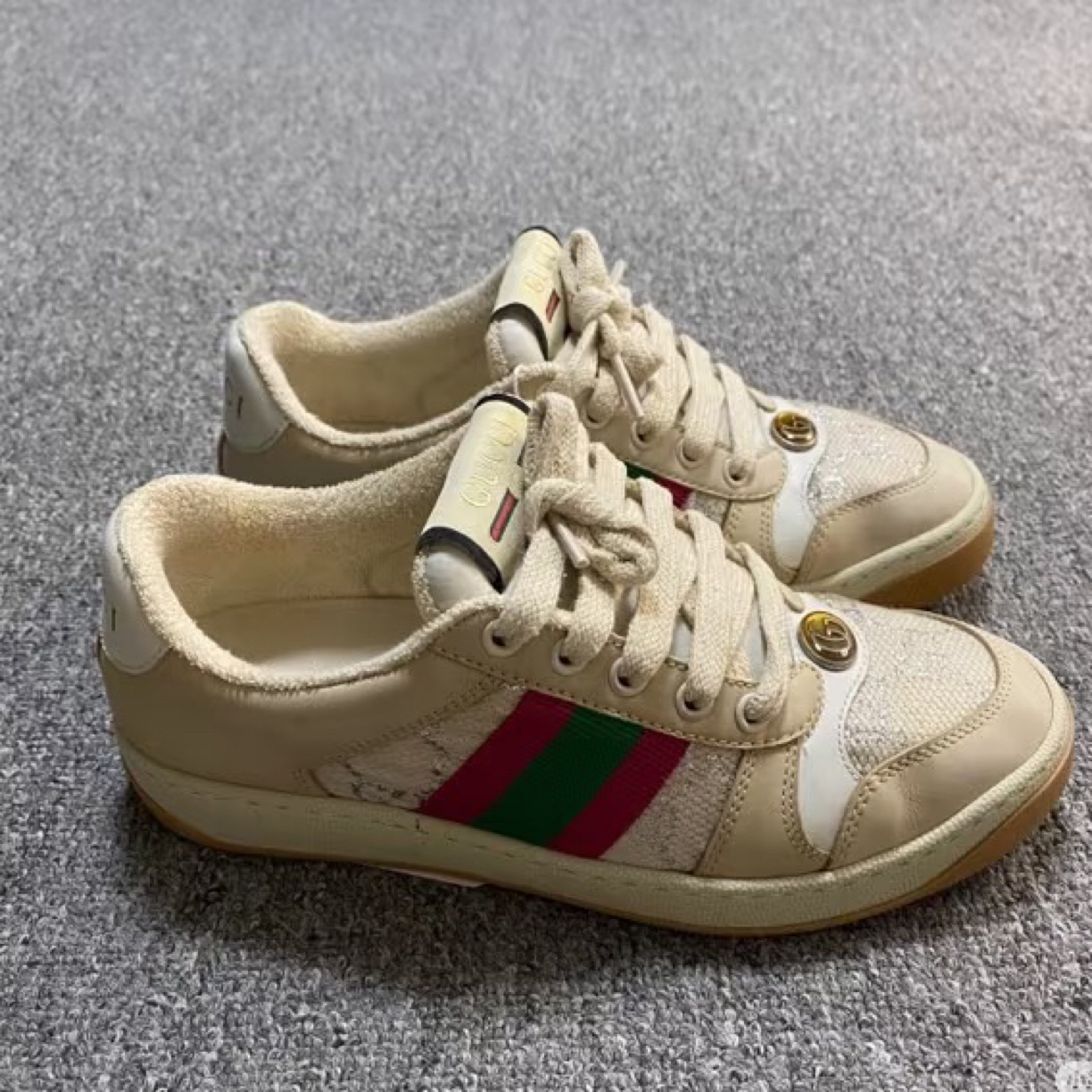 99新 AMIPARIS 款式：Gucci古驰粉白脏脏鞋 36码 558 99新