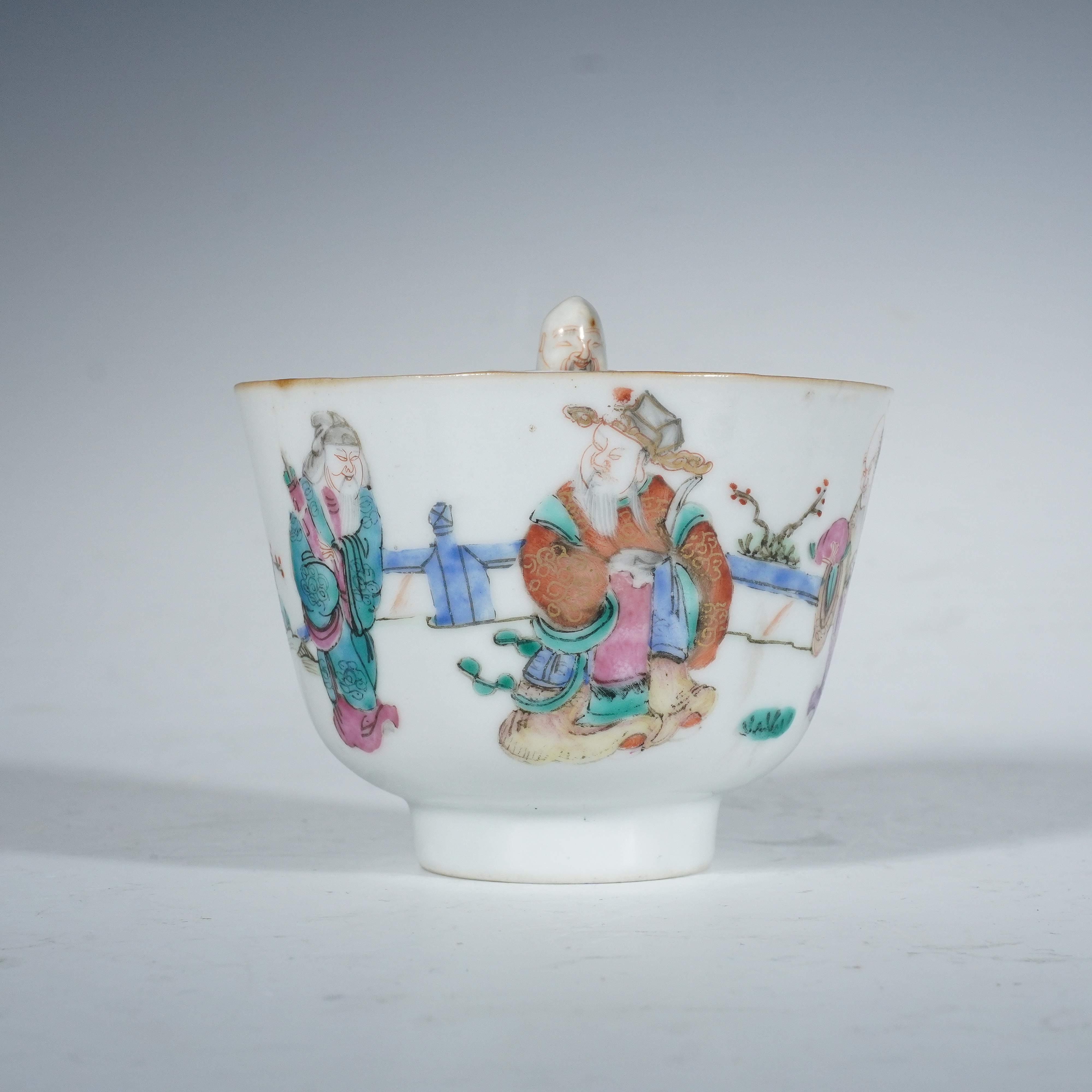 【拍卖】Lot 24508 粉彩人物公道杯