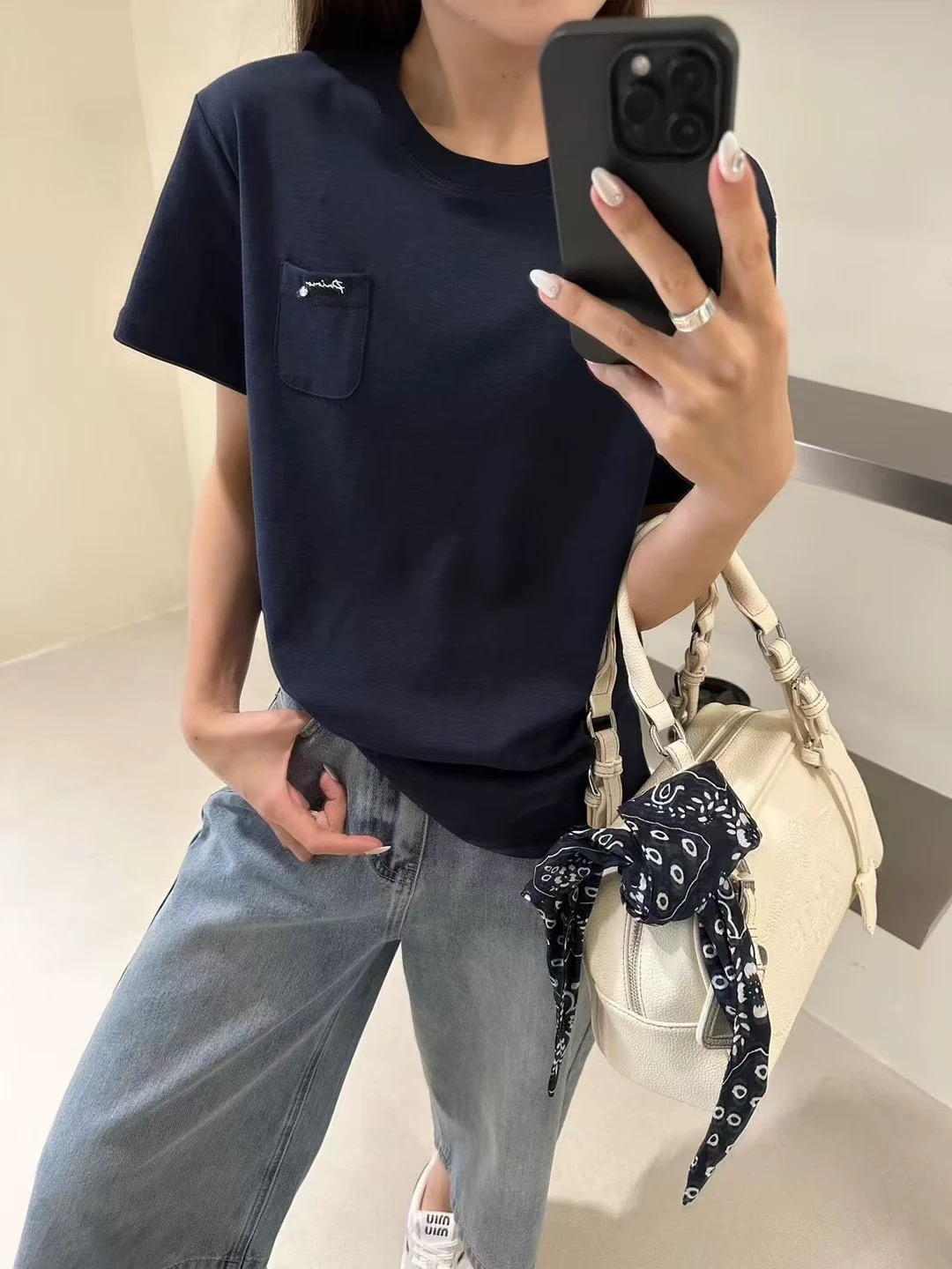 口袋圆领纯色短袖纯棉字母女T恤简约套头休闲初恋风
