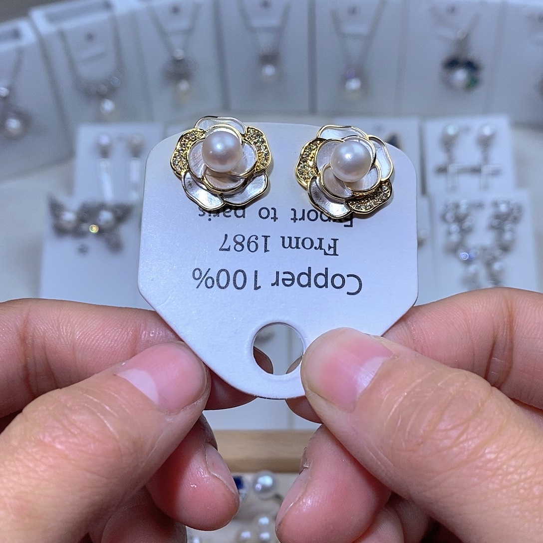 未镶嵌淡水珍珠耳饰