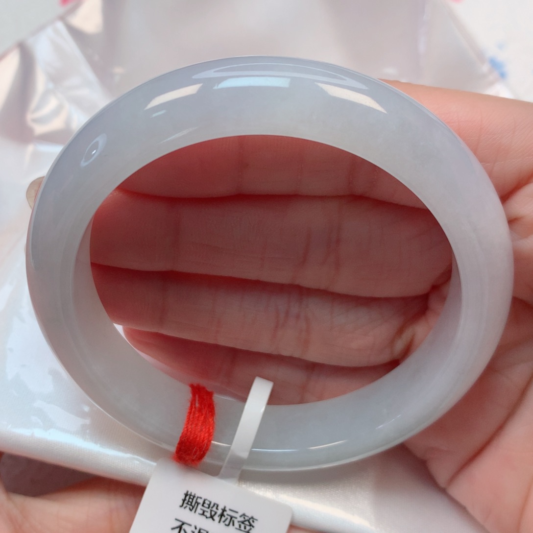 翡翠手镯未镶嵌56.7圈 白月光