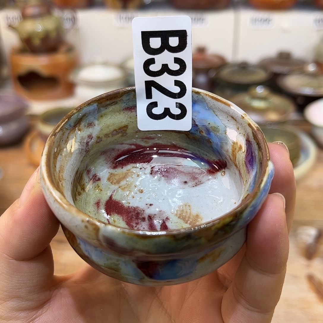 白泥茶杯陶瓷艺术