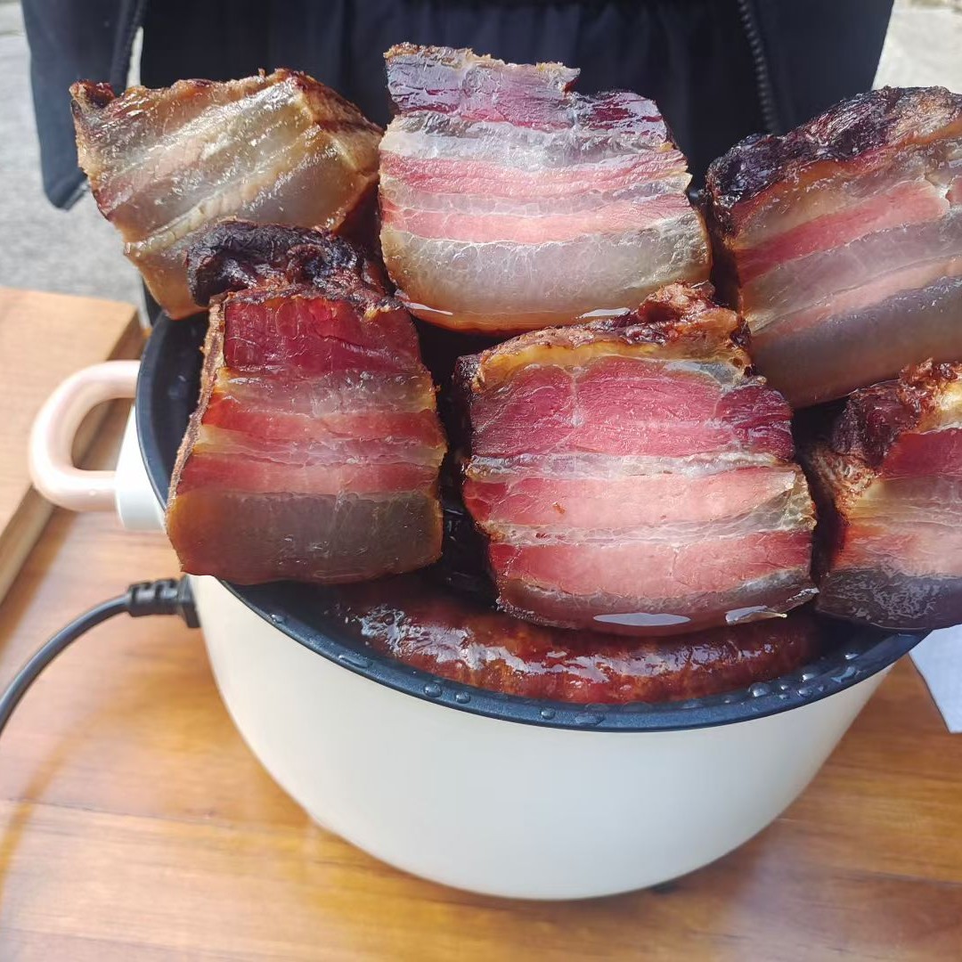 贵州柴火烟熏五花肉腊肉肥而不腻肉质紧实