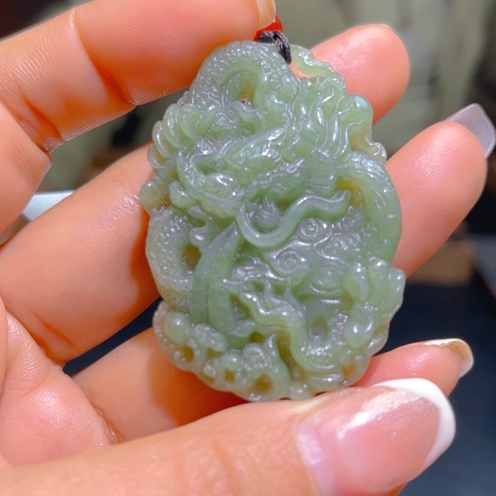 【闪购商品】和田玉未镶嵌吊坠