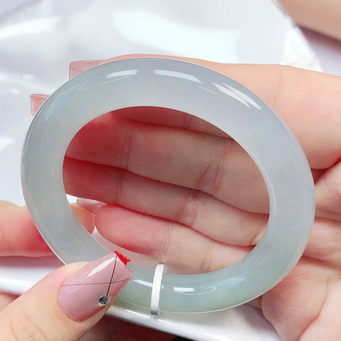 徐***醒翡翠未镶嵌手镯天然缅甸翡翠A货201