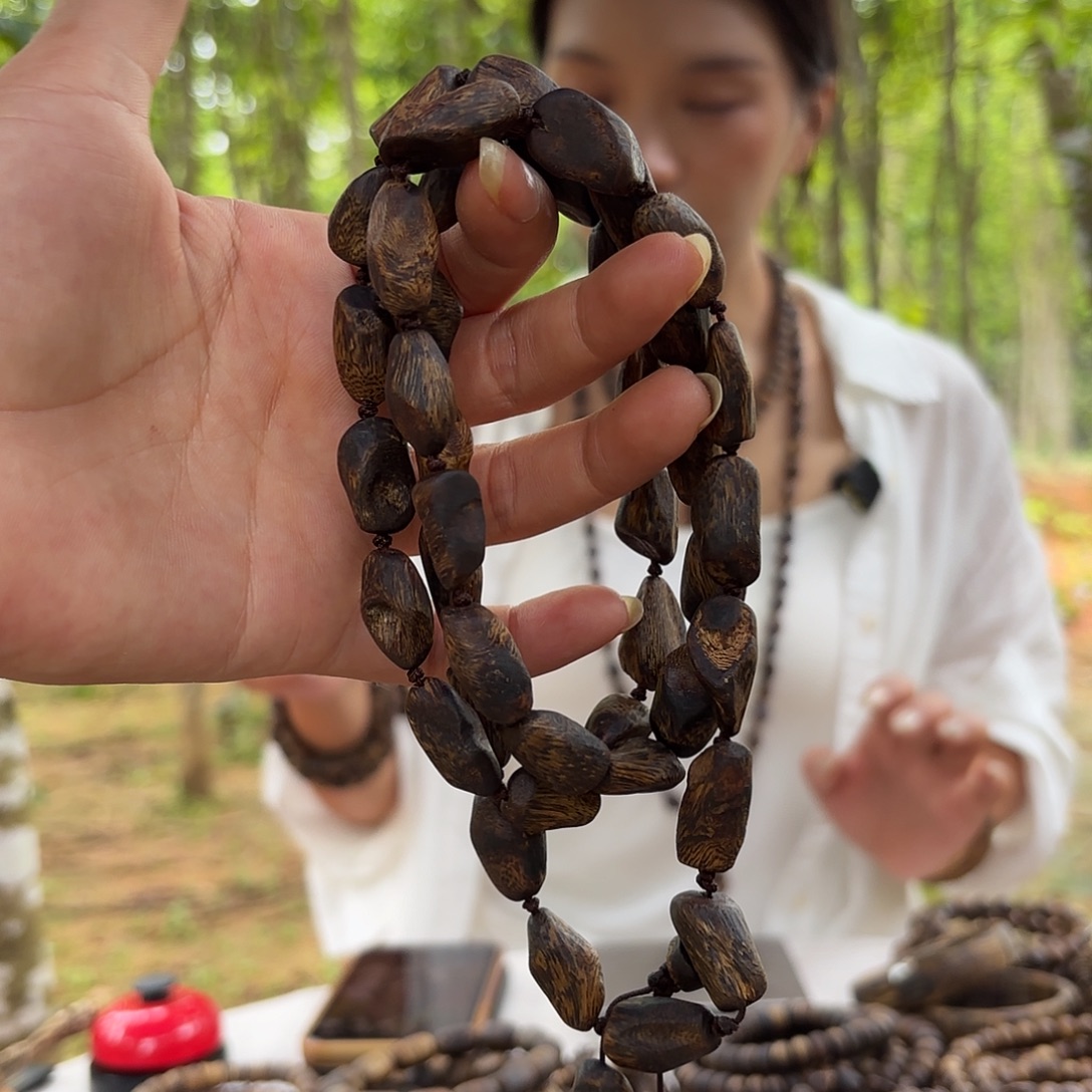 奇楠沉香树丁多圈40克➕