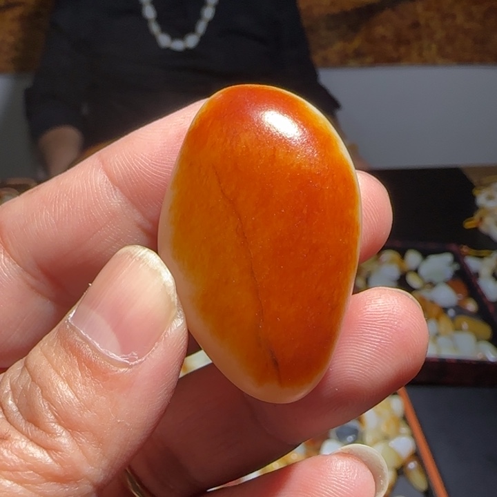 和田玉吊坠(不含链)未镶嵌31.9克