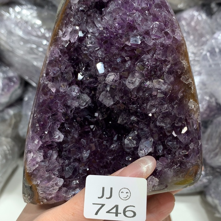 未镶嵌紫晶大型摆件（非配饰）