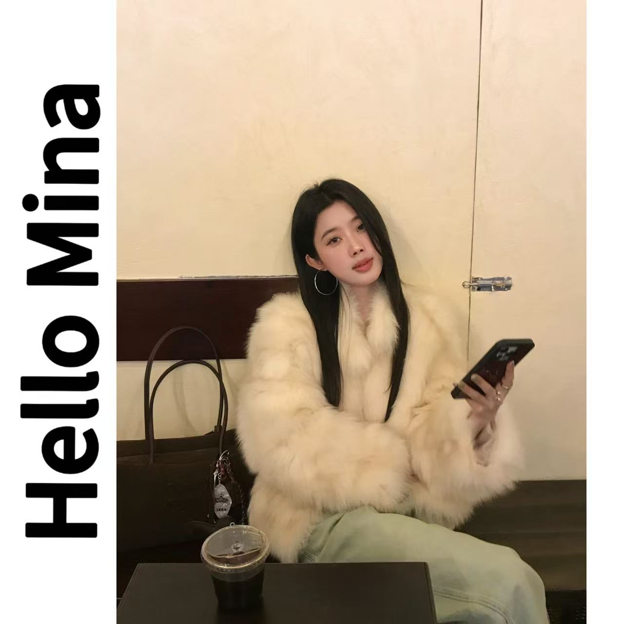 836-52新款"首尔月光"短款狐狸毛毛外套