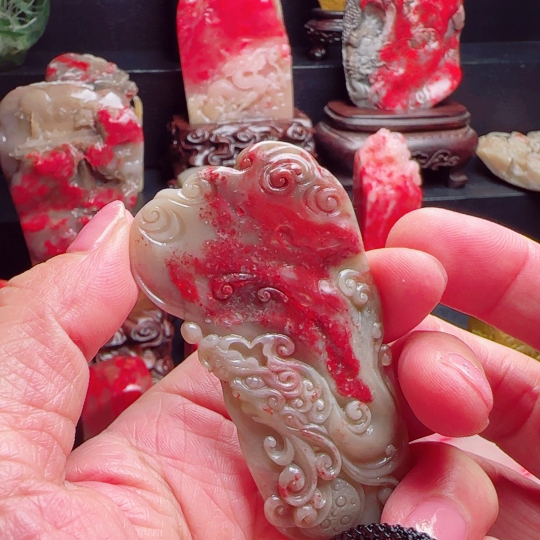 昌化石昌化鸡血石