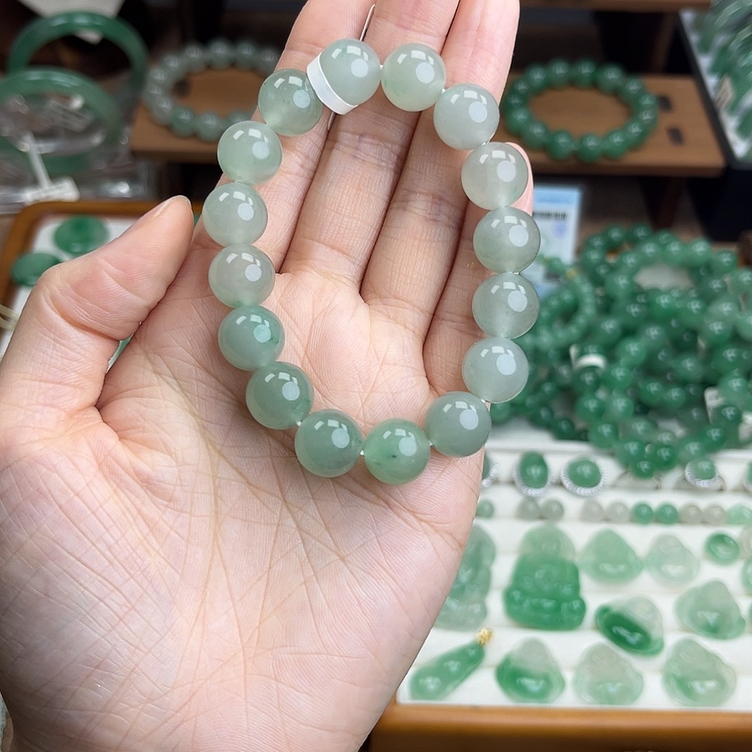 石英质玉（非洲翠）未镶嵌手链卡12