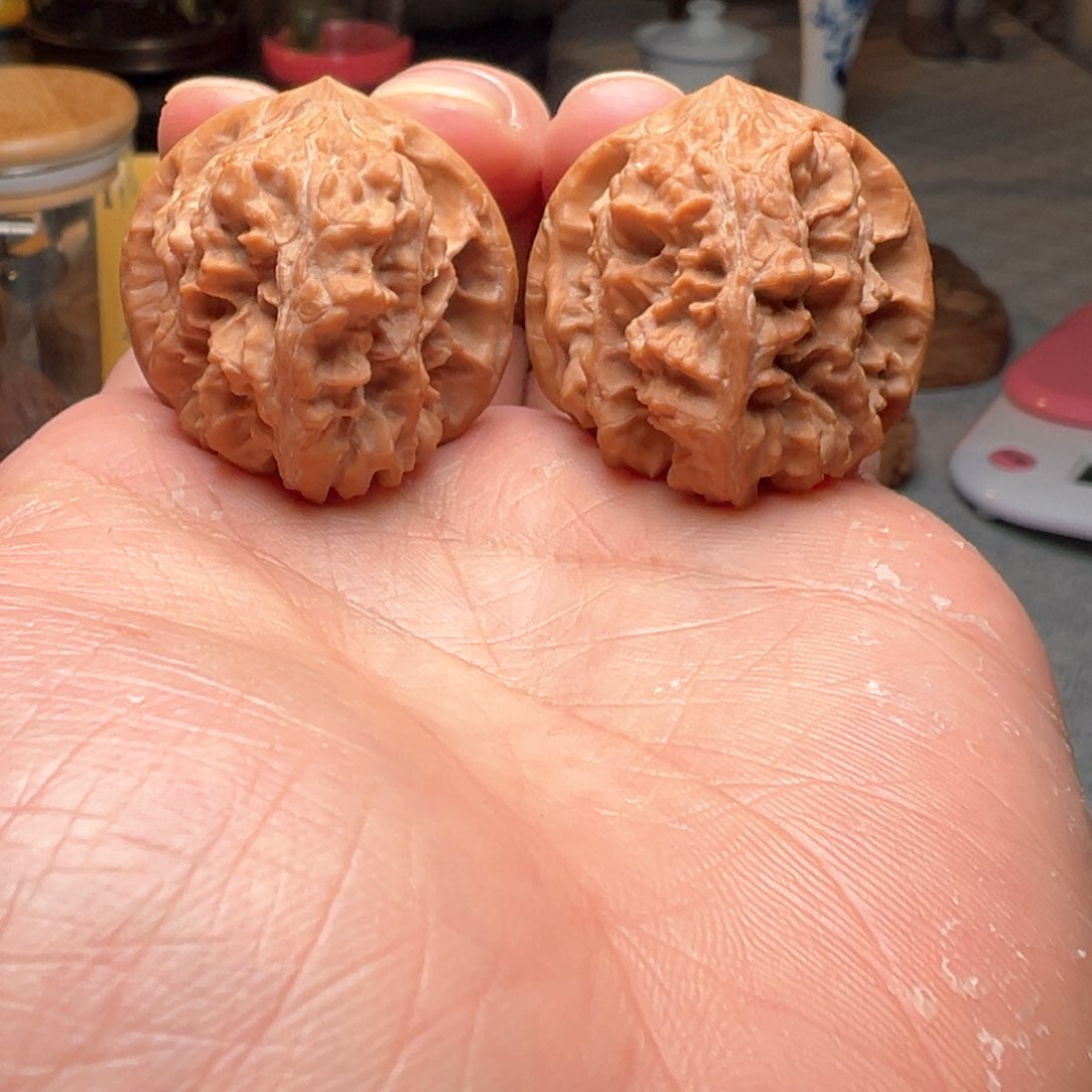 文玩核桃吊坠蓟县红马蹄大粗筋纹路313