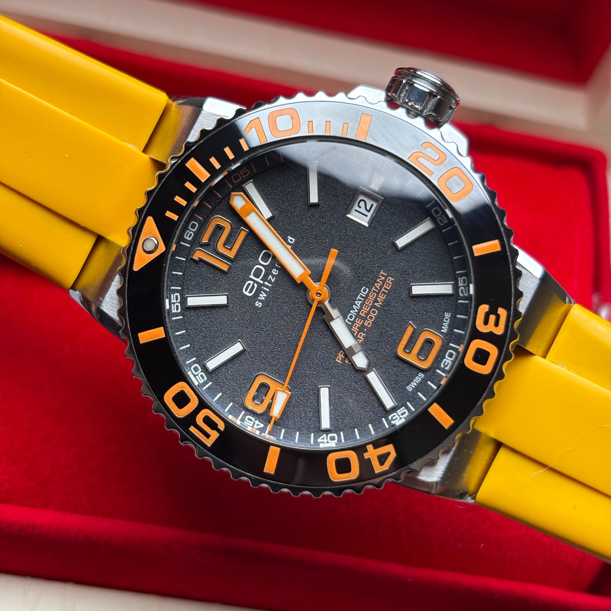 99新 EPOS/爱宝时 海兽系列腕表43mm