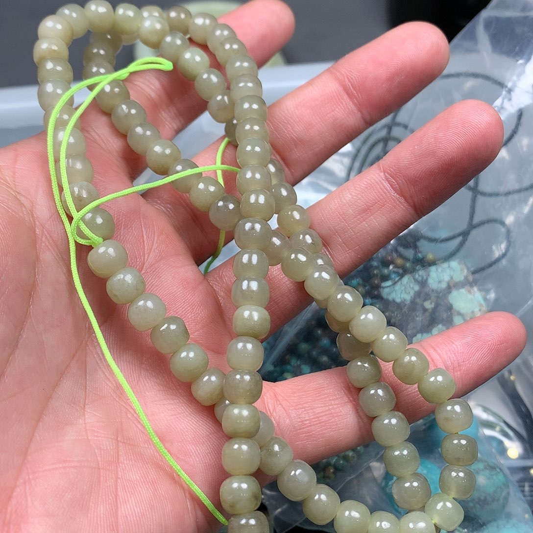 和田玉手链未镶嵌