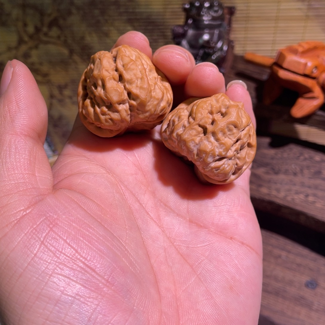 徐***儿吊坠文玩核桃蛤蟆