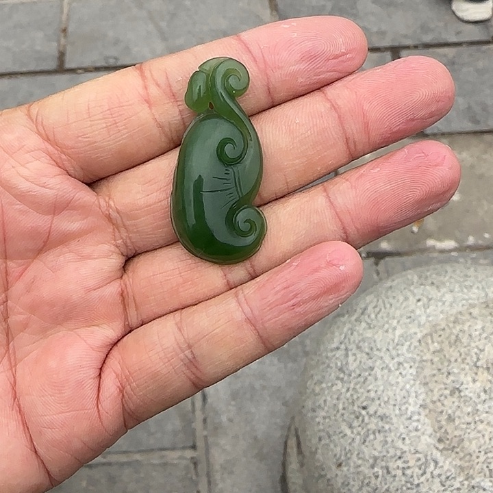 和田玉（碧玉）未镶嵌颈饰