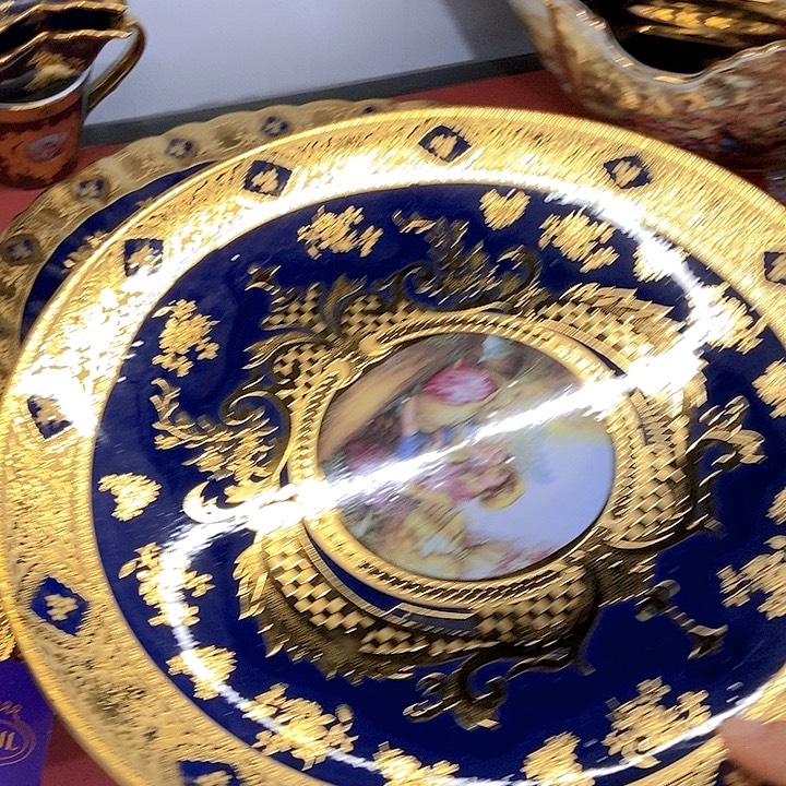 瓷片微瑕……………………………………