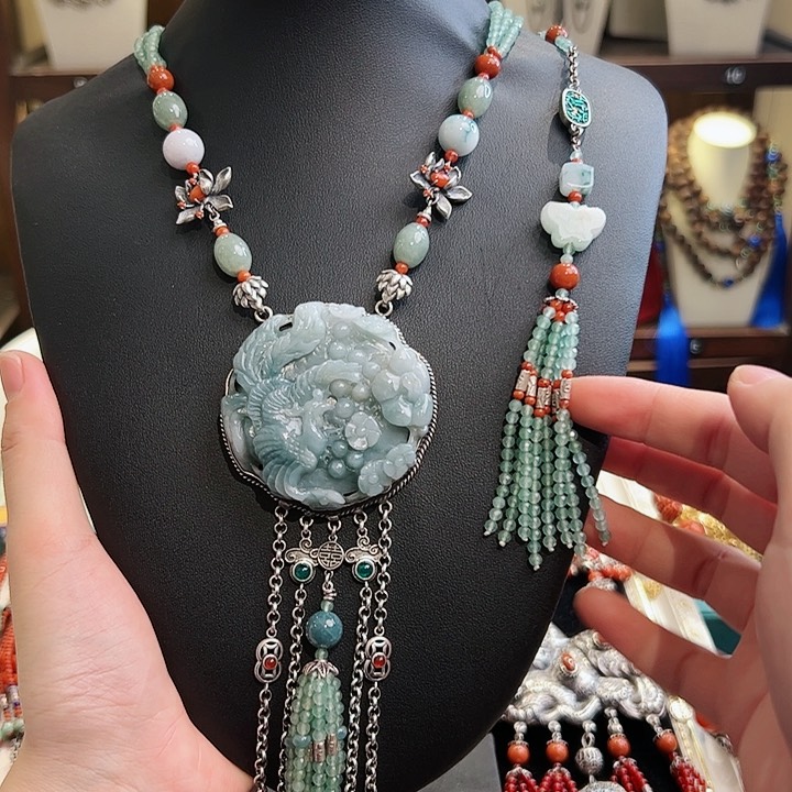 翡翠项链银S925镶嵌项链