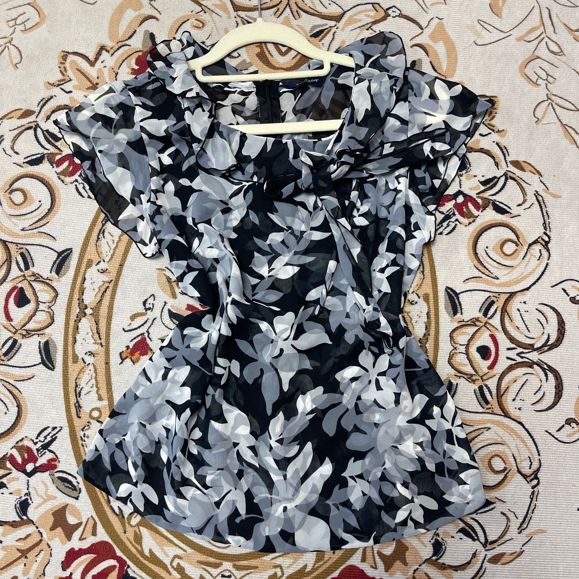 |芽芽古着Vintage|  衬衫、半裙、古着服饰No退No 换默认微瑕
